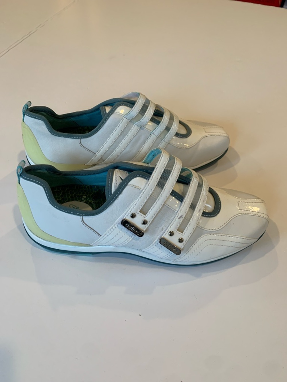 Aetrex Abbey Women’s Size 7 White Leather Velcro Sneakers